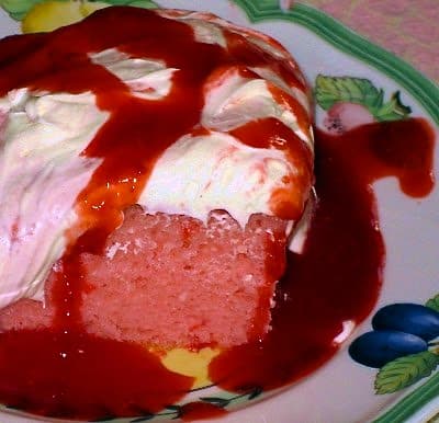 strawberry sauce with chambered