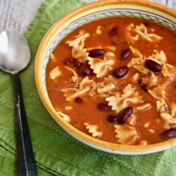 Minestra di Pasta e Fagioli (Pasta and Bean Soup)