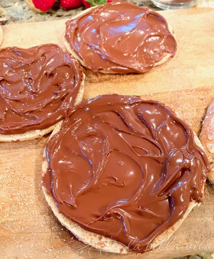 Nutella Panini with Bananas, Strawberries, and Macadamia Nuts 