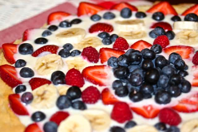 Memorial Day Sugar Cookie Crusted Red, White & Blue Fruit Pizza