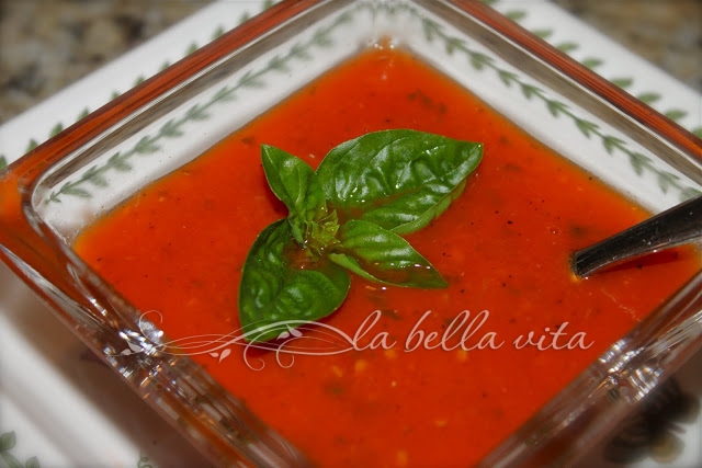 tomato with basil bisque soup