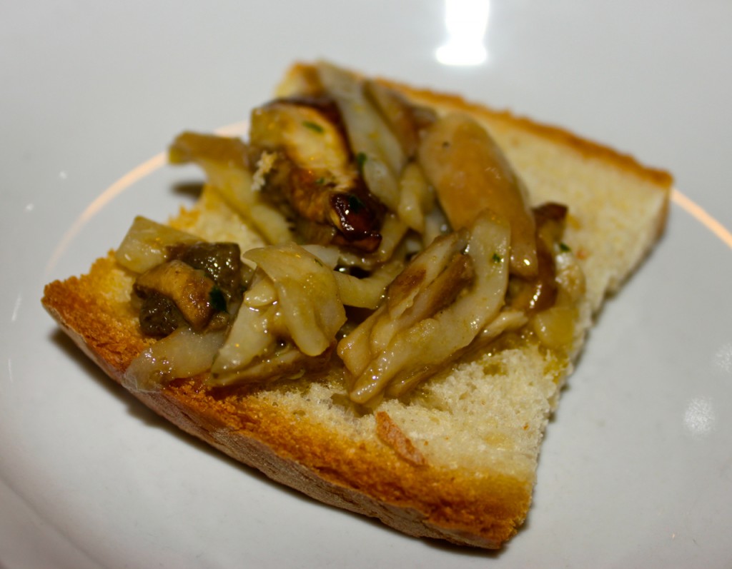 Crostini Funghi