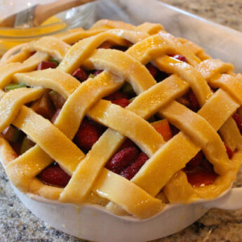 strawberry rhubarb mascarpone pie