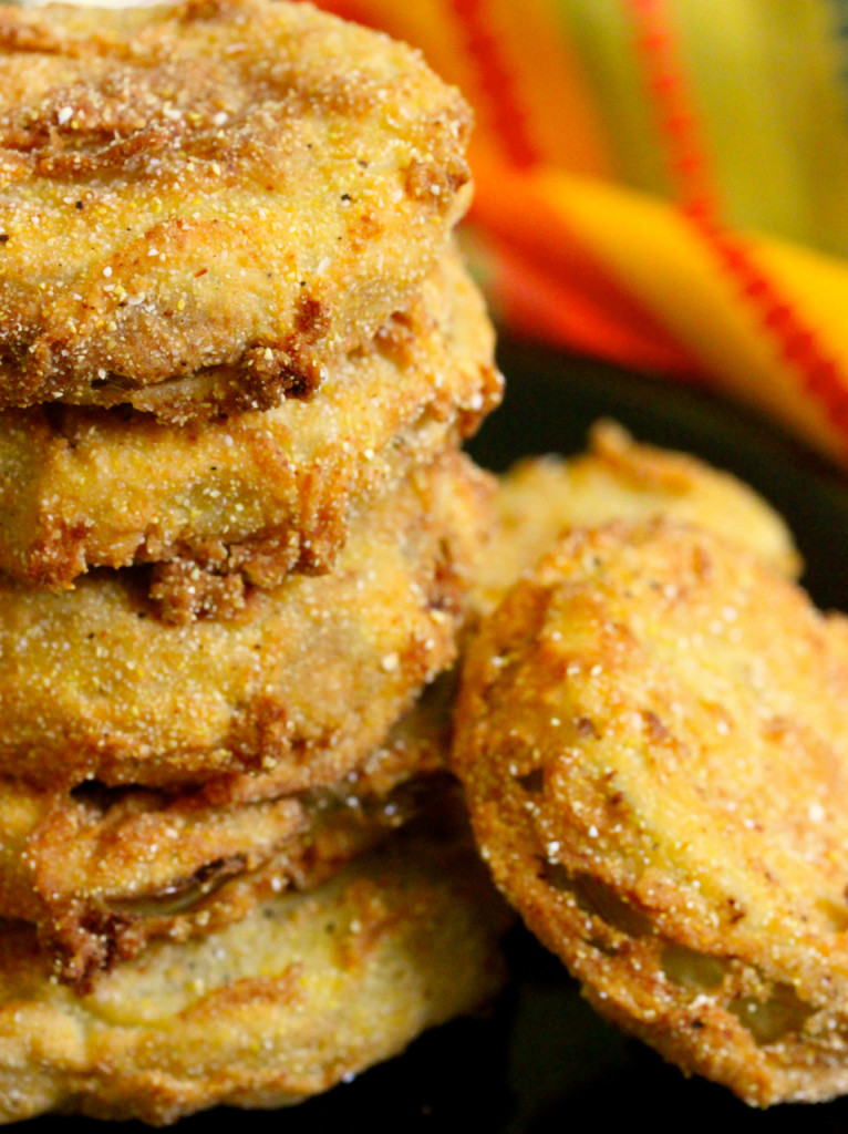 fried green tomatoes with bacon, garlic and buttermilk sauce