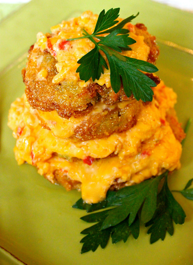 fried green tomatoes with jalapeño pimento cheese