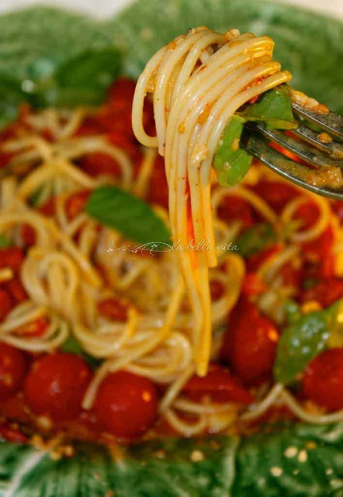 Pasta with Roasted Tomatoes, Garlic and Basil