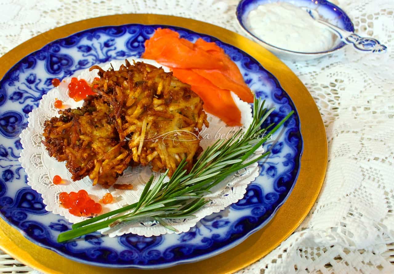 Best Potato Latkes with Italian Herb Yogurt Sauce #MadeWithChobani