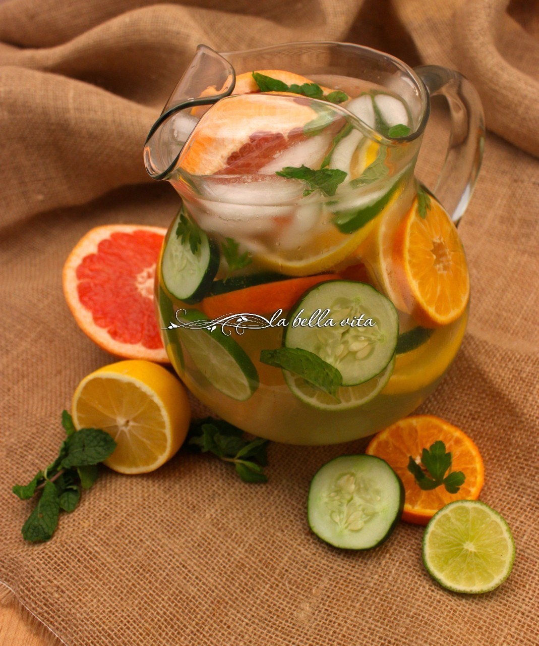 Spa Detox Water Recipe - GORGEOUS Infused Water Recipe