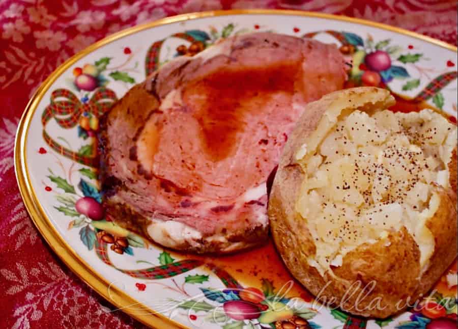 Perfect Prime Rib with Au Jus