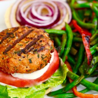 Delicious Salmon Burgers Garlic Aioli Lent