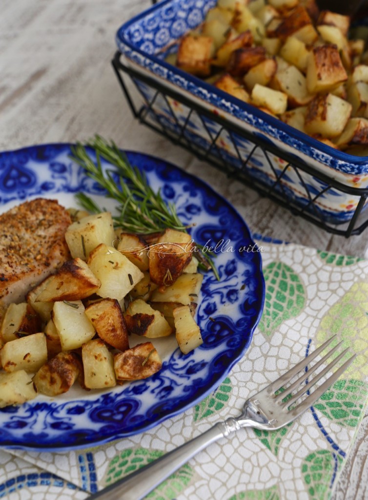 Italian Roasted Rosemary and Garlic Potatoes