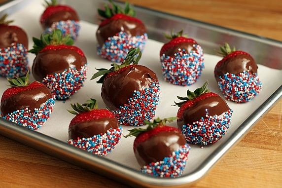 25 Top Pinned Red White and Blue Patriotic Recipes on Pineterest