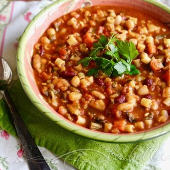 Classic Italian Minestrone Instant Pot