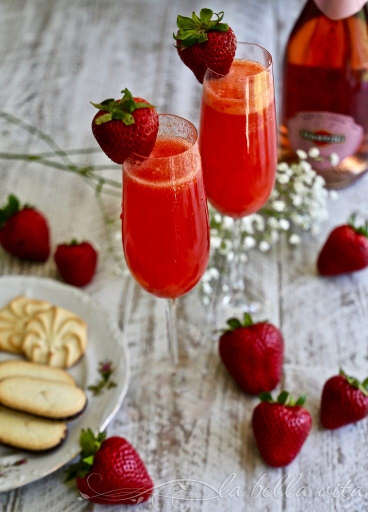 strawberry bellini for the love of cocktails las vegas event