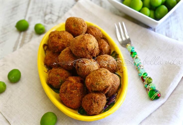 Italian Fried Stuffed Olives - Olive all' Ascolana