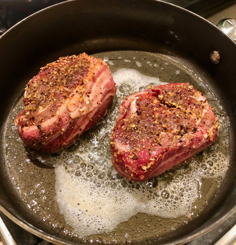 How To Pan Sear Steak To Perfection La Bella Vita Cucina