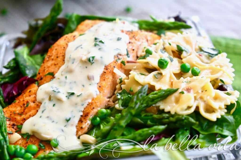 Salmon with Lemon Cream Sauce