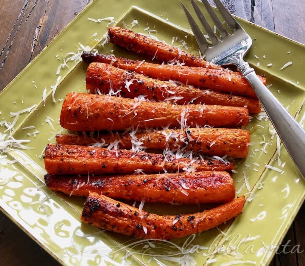 Roasted Parmesan Garlic Carrots