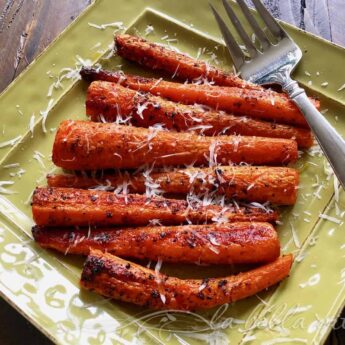 Roasted Parmesan Garlic Carrots