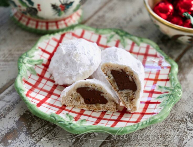 Nutella Stuffed Snowball Cookies