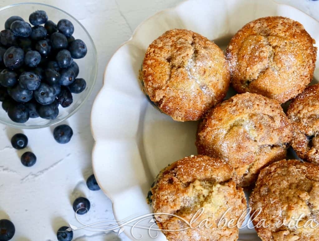 Blueberry Muffins with Streusel Topping