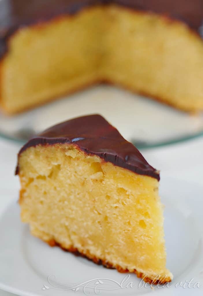 Easy One Layer Yellow Cake with Chocolate Nutella  Frosting