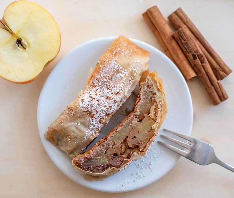 Classic Apple Strudel ~ Strudel di Mele