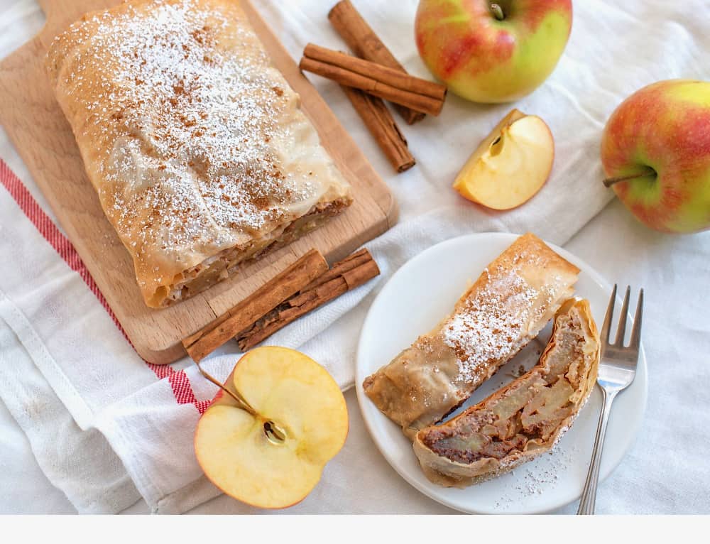 Classic Apple Strudel ~ Strudel di Mele