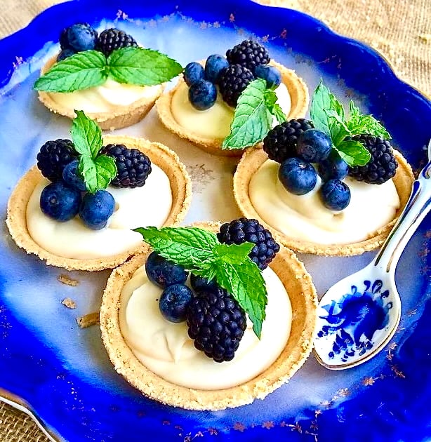 blueberry limoncello tarts