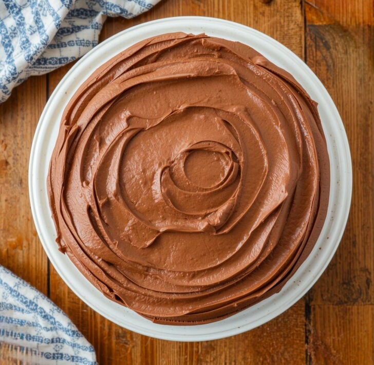 nutella frosting layer cake